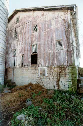 1857 Barn - Exterior