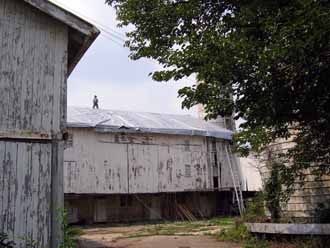 The Barn Log Photographs - September 4, 2004