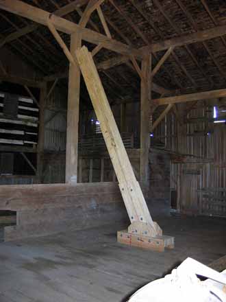 The Barn Log Photographs - September 18, 2004