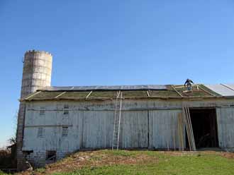 The Barn Log Photographs - October 25, 2004