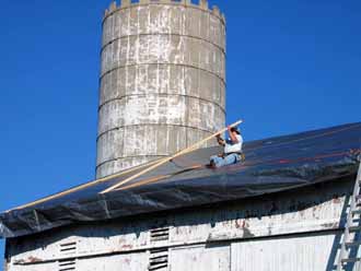 The Barn Log Photographs - October 25, 2004