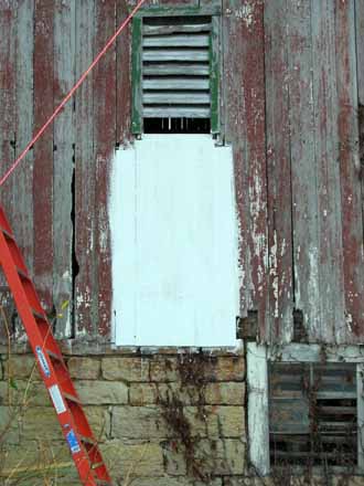 The Barn Log Photographs - November 10, 2004