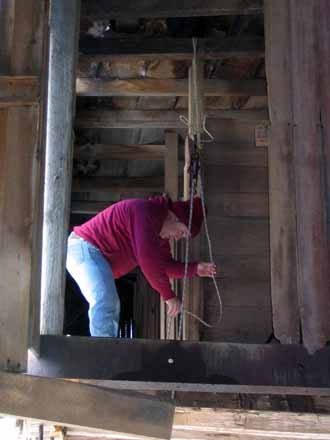 The Barn Log Photographs - November 13, 2004