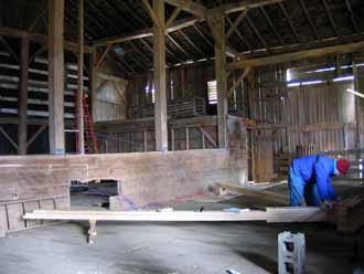 The Barn Log Photographs - November 25, 2004