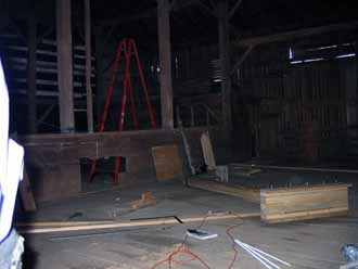 The Barn Log Photographs - November 26, 2004