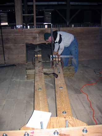 The Barn Log Photographs - November 27, 2004