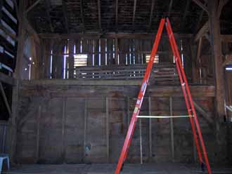 The Barn Log Photographs - December 5, 2004