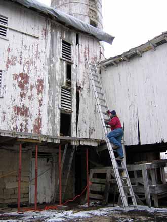 The Barn Log Photographs - February 20, 2005