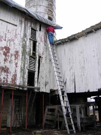 The Barn Log Photographs - February 21, 2005