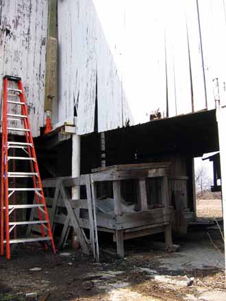 The Barn Log Photographs - March 5, 2005