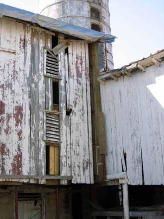 The Barn Log Photographs - April 15, 2005