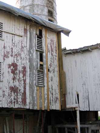 The Barn Log Photographs - May 9, 2005