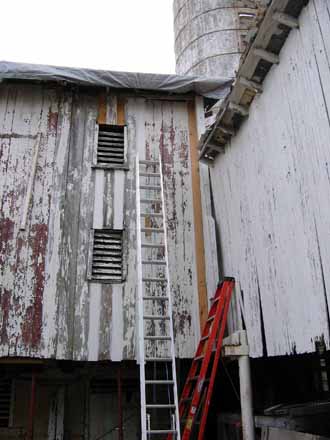 The Barn Log Photographs - June 4, 2005