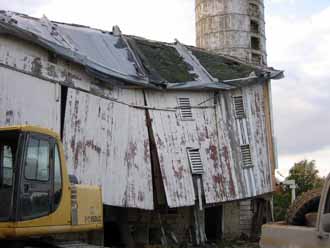 The Barn Log Photographs - October 28, 2005