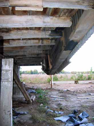 The Barn Log Photographs - October 28, 2005