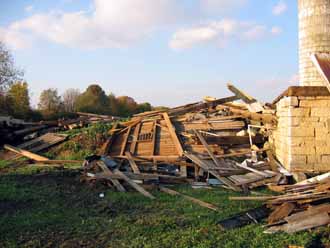 The Barn Log Photographs - November 1, 2005