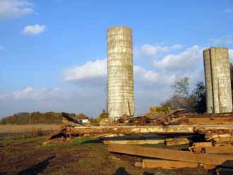 The Barn Log Photographs - November 1, 2005