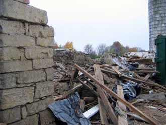 The Barn Log Photographs - November 5, 2005