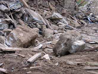 The Barn Log Photographs - November 5, 2005