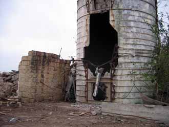 The Barn Log Photographs - November 5, 2005