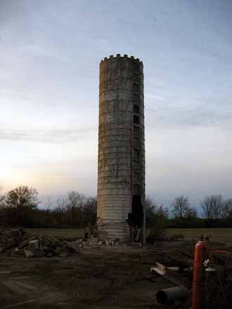 The Barn Log Photographs - November 9, 2005