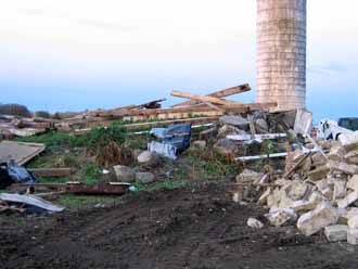 The Barn Log Photographs - November 9, 2005