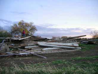 The Barn Log Photographs - November 9, 2005