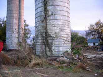 The Barn Log Photographs - November 9, 2005